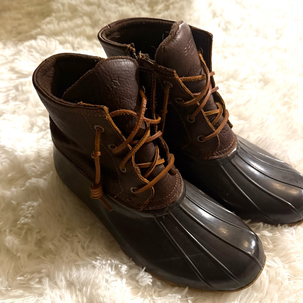 Sperry Dark Brown and Black Duck Boots 9.5 - Picture 4 of 6